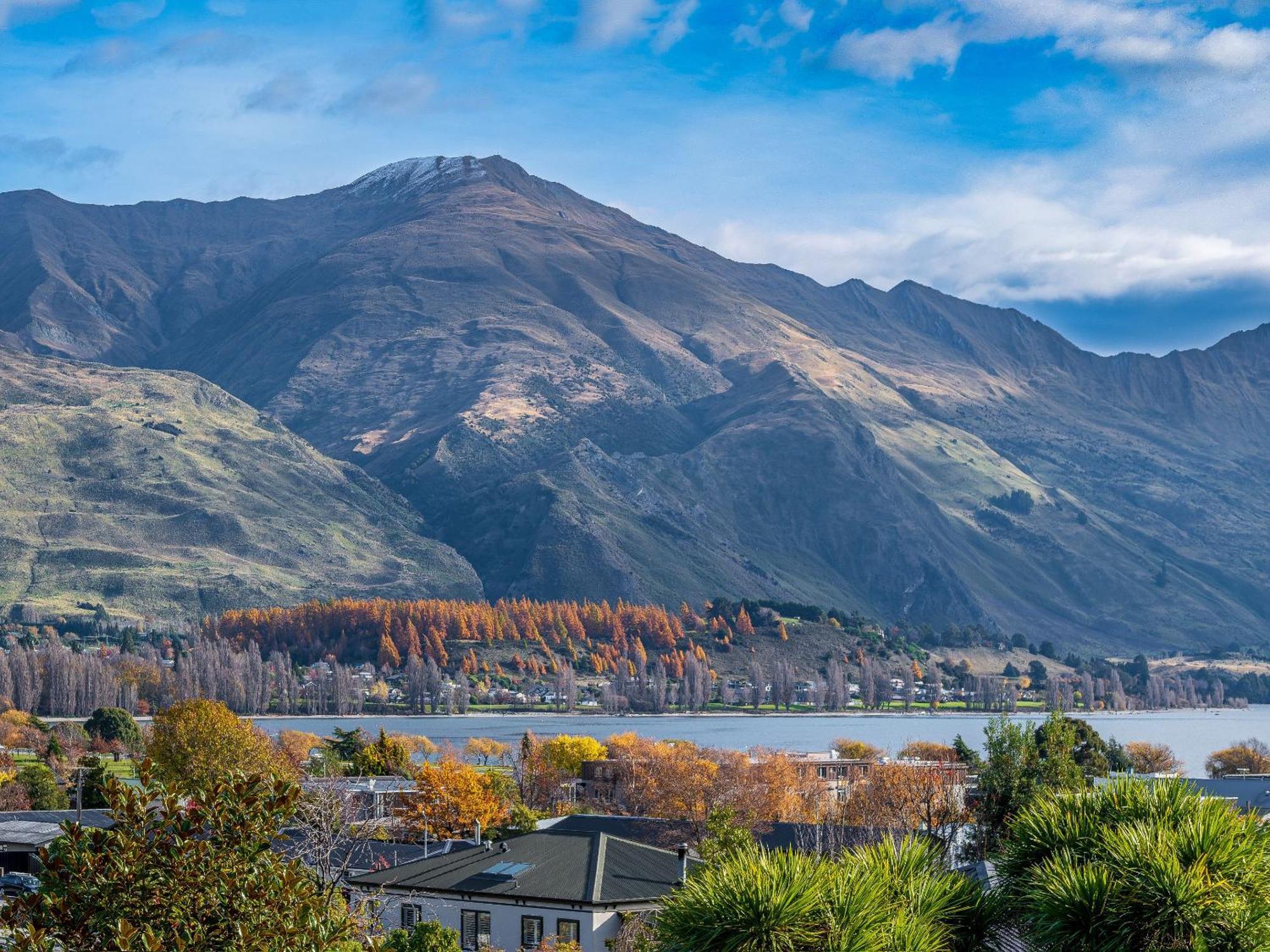 Wanaka Springs Lodge Екстериор снимка