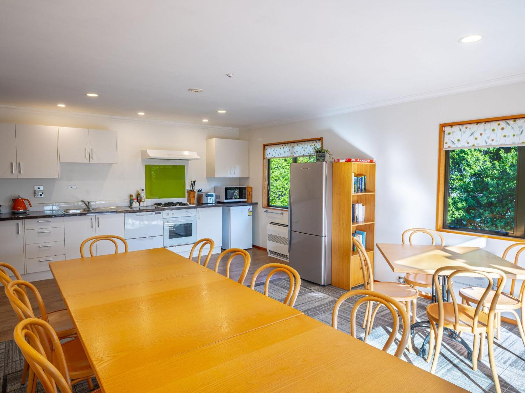 Wanaka Springs Lodge Екстериор снимка