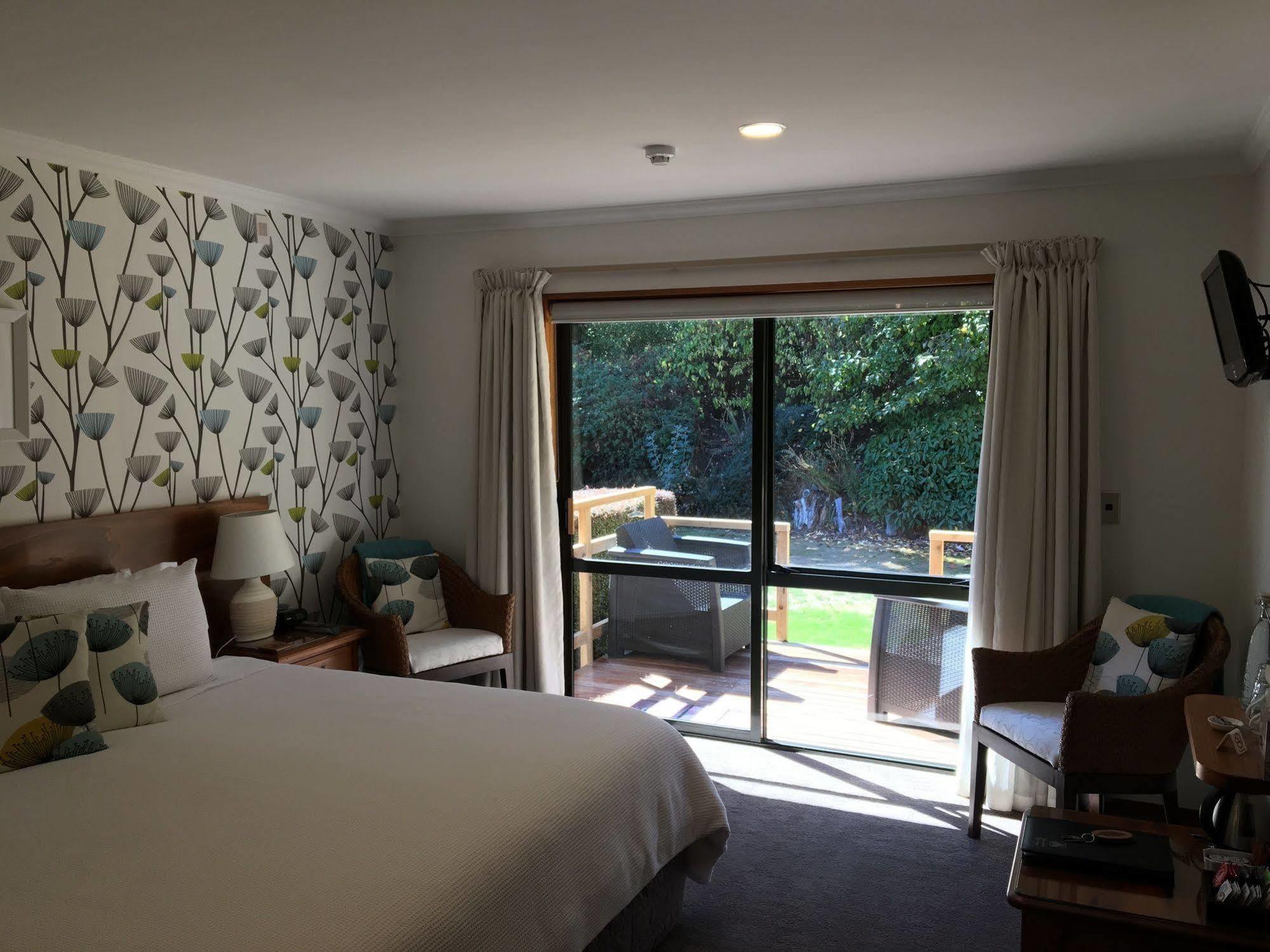 Wanaka Springs Lodge Екстериор снимка