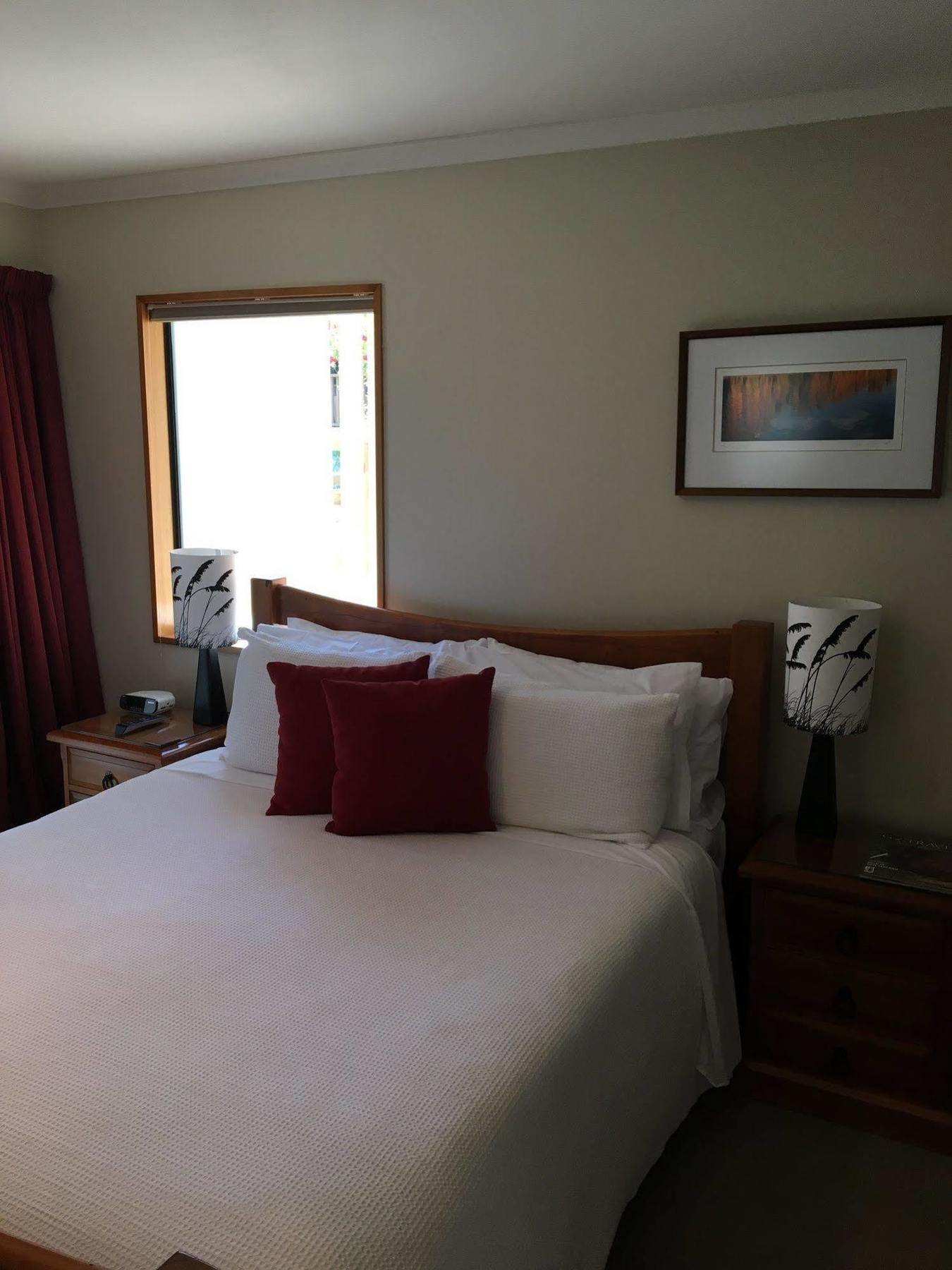 Wanaka Springs Lodge Екстериор снимка