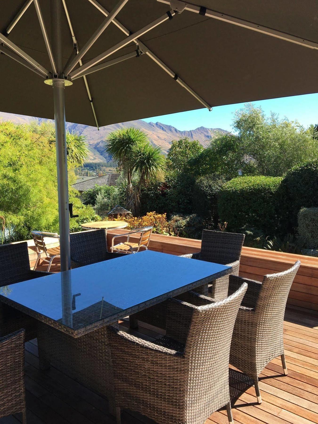 Wanaka Springs Lodge Екстериор снимка